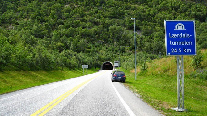 Самых протяженный автомобильный туннель