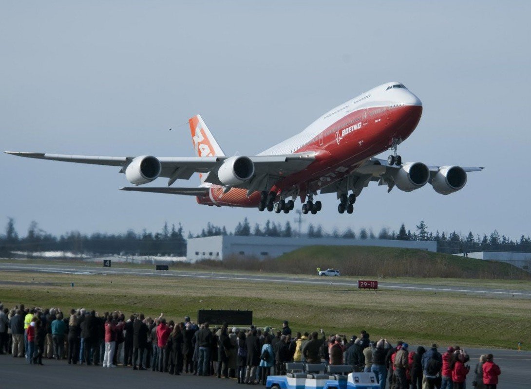 Частный самолёт Boeing 747-8 VIP