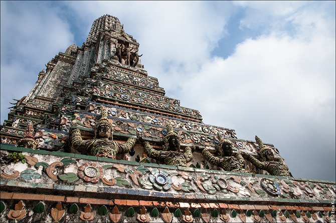 Храм Утренней зари в Бангкоке