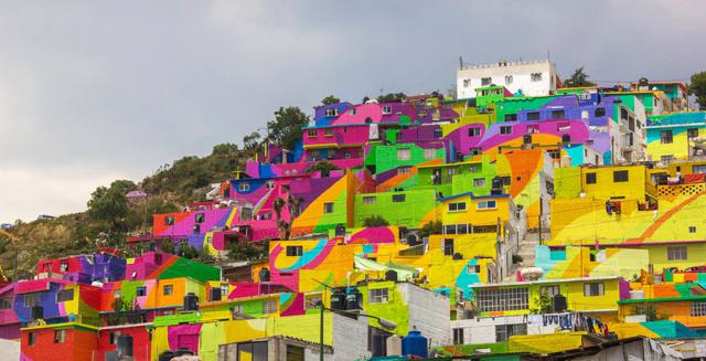 Мексиканские власти попросили уличных художников разукрасить дома