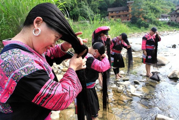 Длинные волосы девушек в Китае