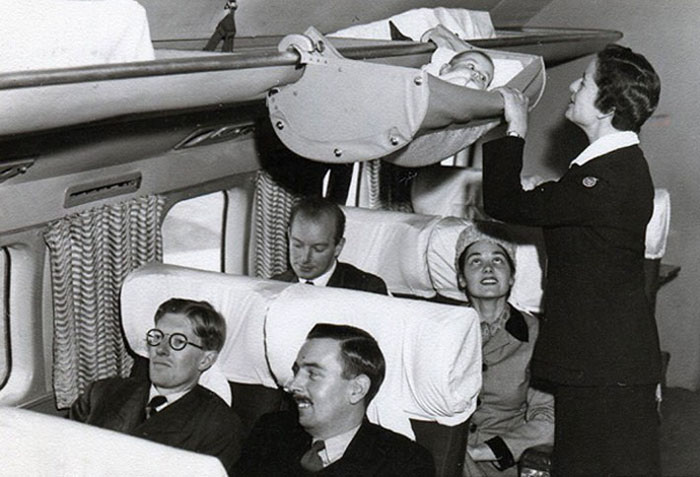 Как младенцы летали на самолётах 60 лет назад