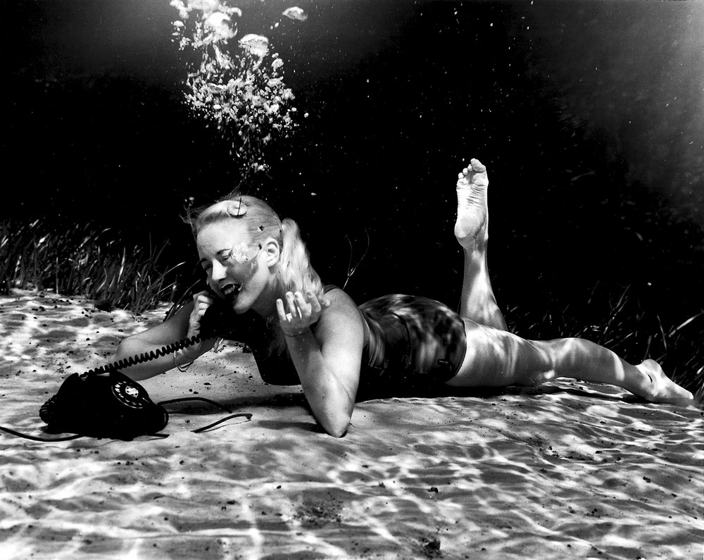 Подводная пин-ап фотосессия 1938 года от Брюса Мозерта