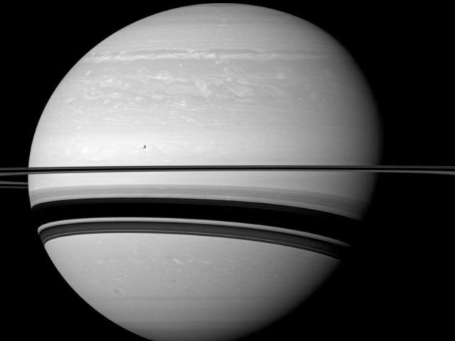 Снимков Сатурна от зонда «Кассини» больше не будет