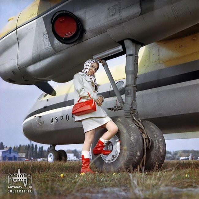 Советская реклама самолетов
