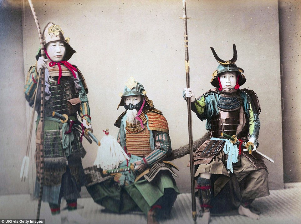 Как самураи в Японии делали харакири