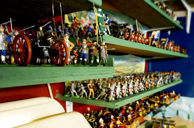 После смерти британца нашли его коллекцию из 250 000 игрушечных солдатиков