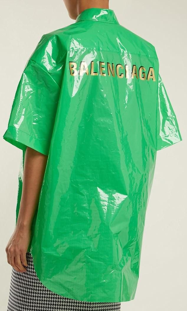 Трупные мешки покрасили в зеленый цвет и продают за 650 евро