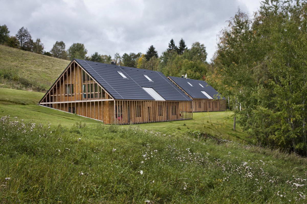 Два одинаковых дома для отдыха в Чехии