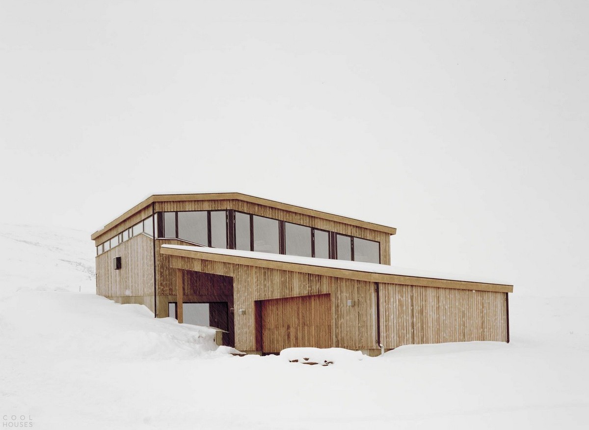 Сборный домик в горах Норвегии