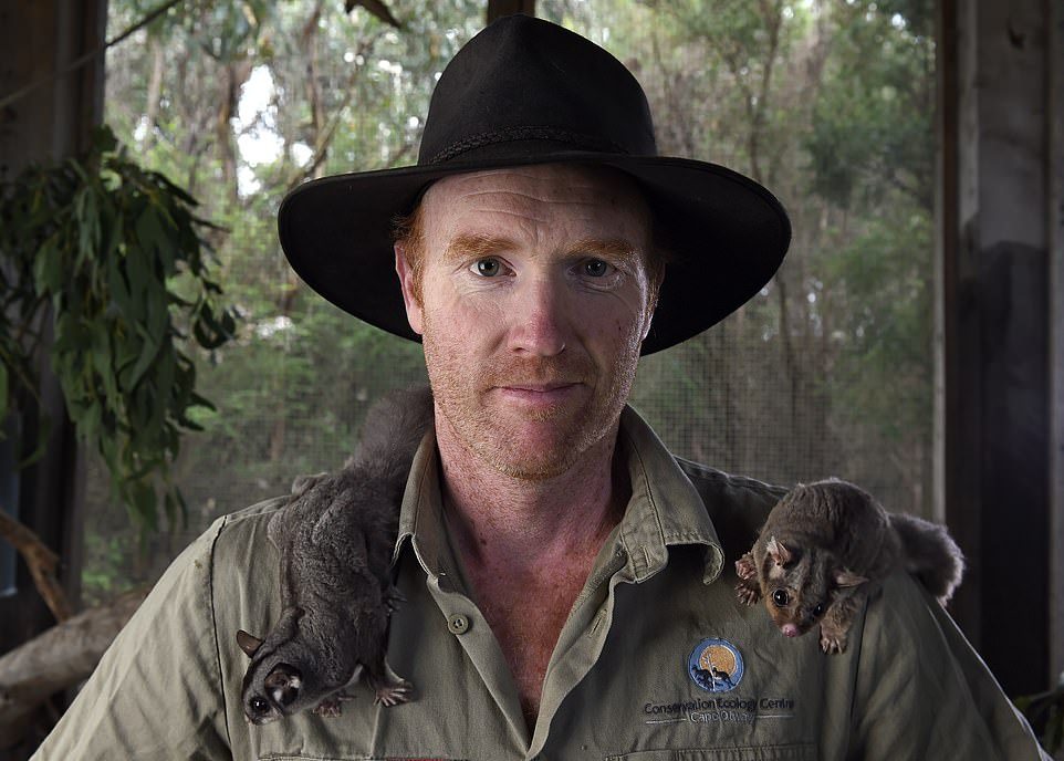 Австралиец строит ферму для спасения редких животных