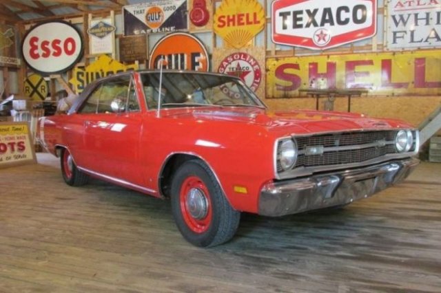 Dodge Dart Swinger 1969 года, который почти 40 лет простоял в гараже