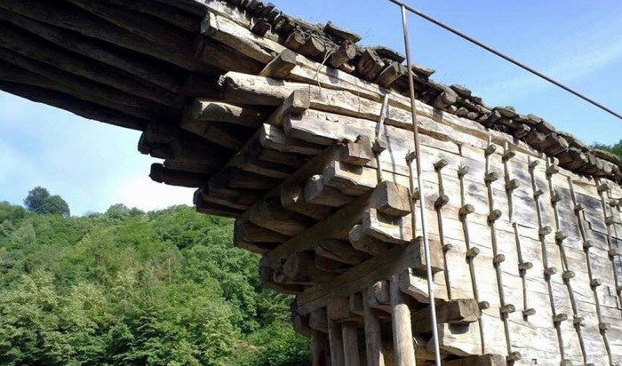 Удивительный 200-летний мост в Дагестане, построенный без единого гвоздя