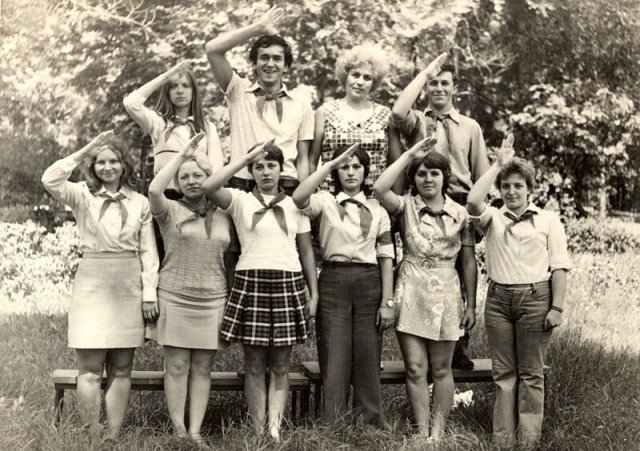 Детство в пионерских лагерях времен СССР на снимках
