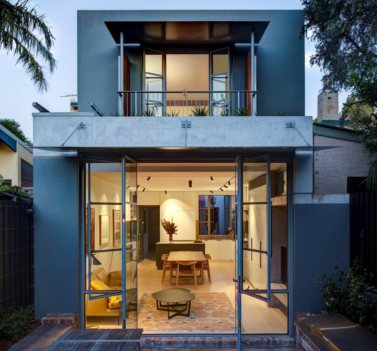 Реконструкция семейного дома с террасой в Австралии