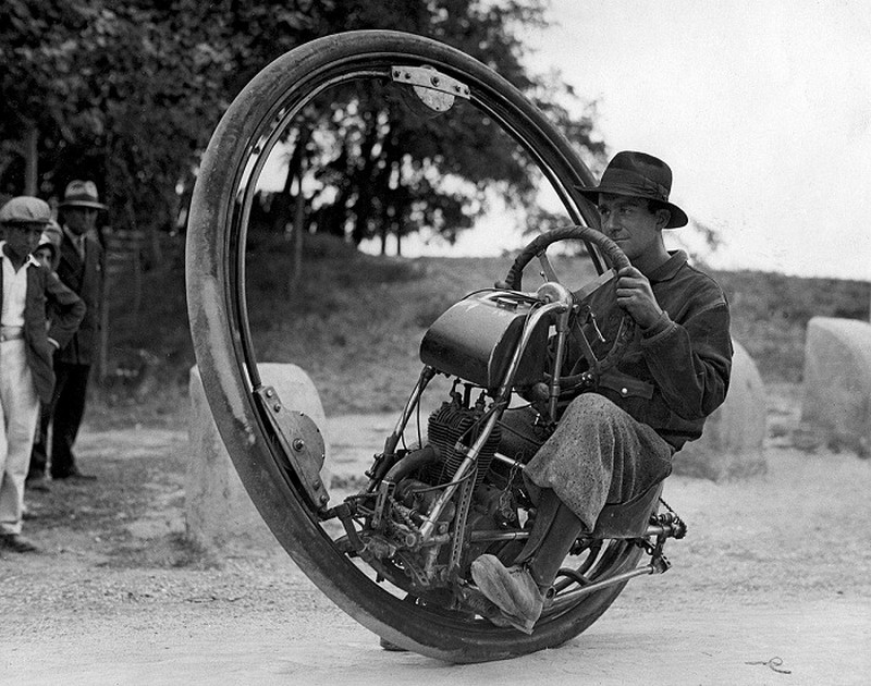 Эксперименты изобретателей с формой колеса и шара