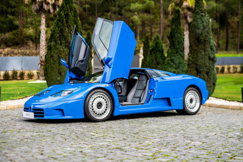 Редкий и легендарный Bugatti EB110 GT 1996 года